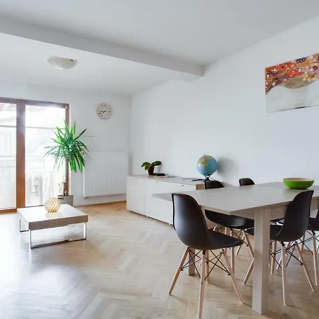 Attic With Terrace And And Two Bedrooms